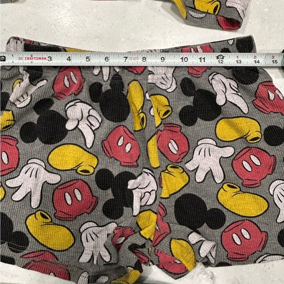 Disney Mickey Mouse Thermal Pajama set Size Medium Long Sleeves & Shorts Women’s - Picture 6 of 8